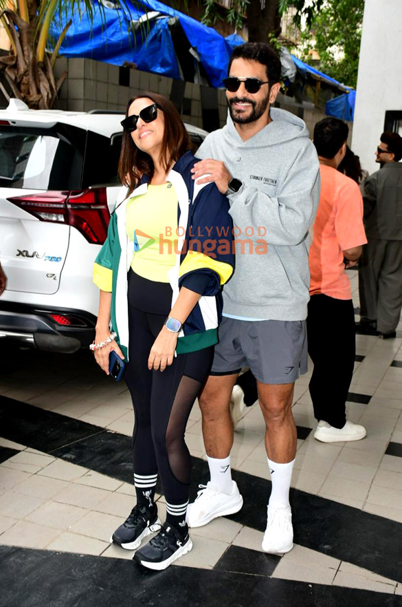 photos neha dhupia angad bedi munawar faruqhi and parul gulati snapped at ariel studio 7