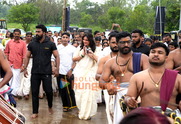 photos richa chadha and peta india gift life size mechanical elephant to keralas g 1