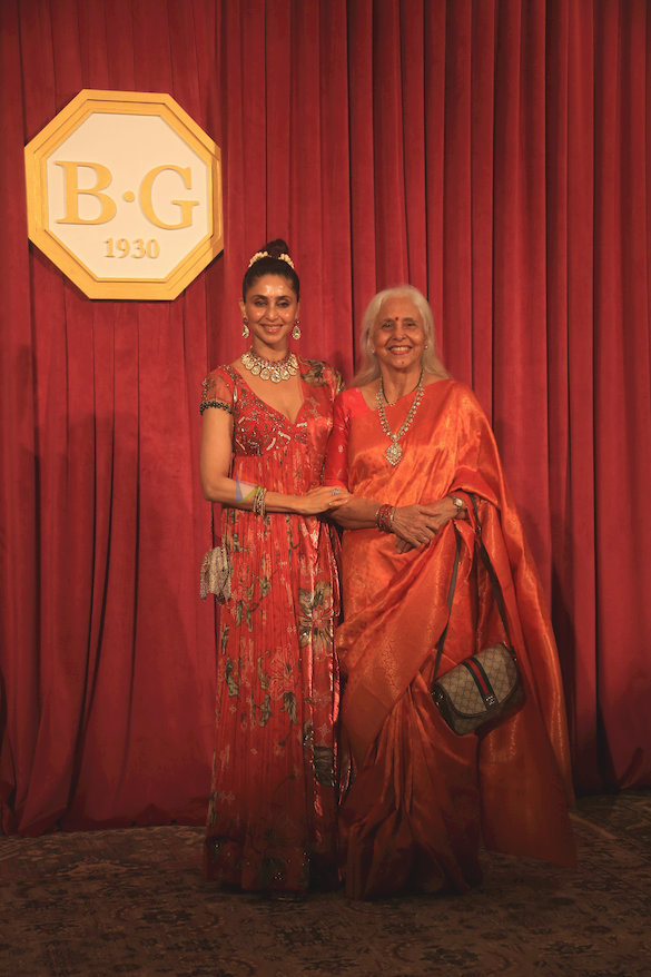 photos sonam kapoor ahuja rhea kapoor bhumi pednekar and others grace the birdhichand ghanshyamdas jewellers event 5