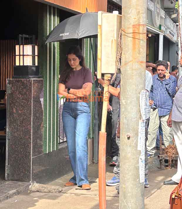 Raashii Khanna begins shooting for Farzi 2 | Exclusive BTS pics