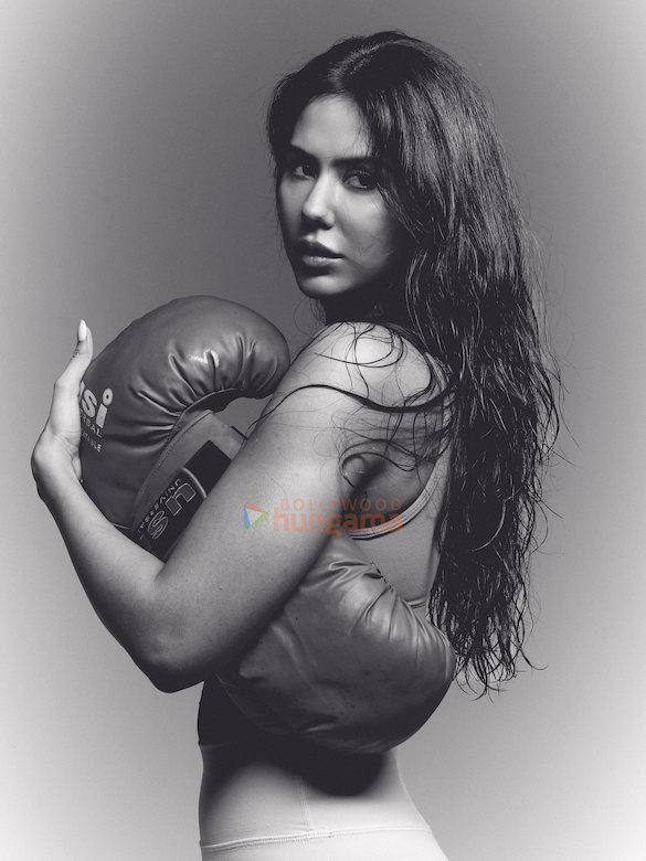 sonam bajwa 2026 3