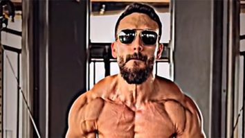 Tiger Shroff shows off his toned muscular body
