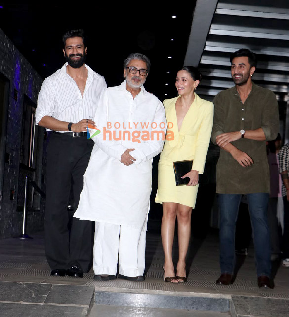 Photos: Love & War team Sanjay Leela Bhansali, Ranbir Kapoor, Alia Bhatt and Vicky Kaushal snapped in Bandra Photos: Love & War team Sanjay Leela Bhansali, Ranbir Kapoor, Alia Bhatt and Vicky Kaushal snapped in Bandra