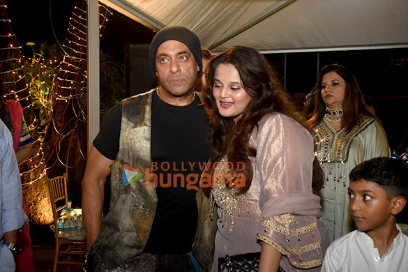 photos salman khan daisy shah iulia vantur varun sharma and others snapped at sohail khans house for ganpati visarjan 9