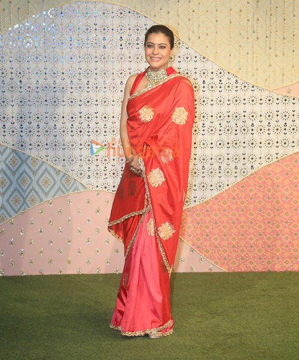 photos salman khan katrina kaif vicky kaushal and others snapped at ambani ganpati celebrations 56