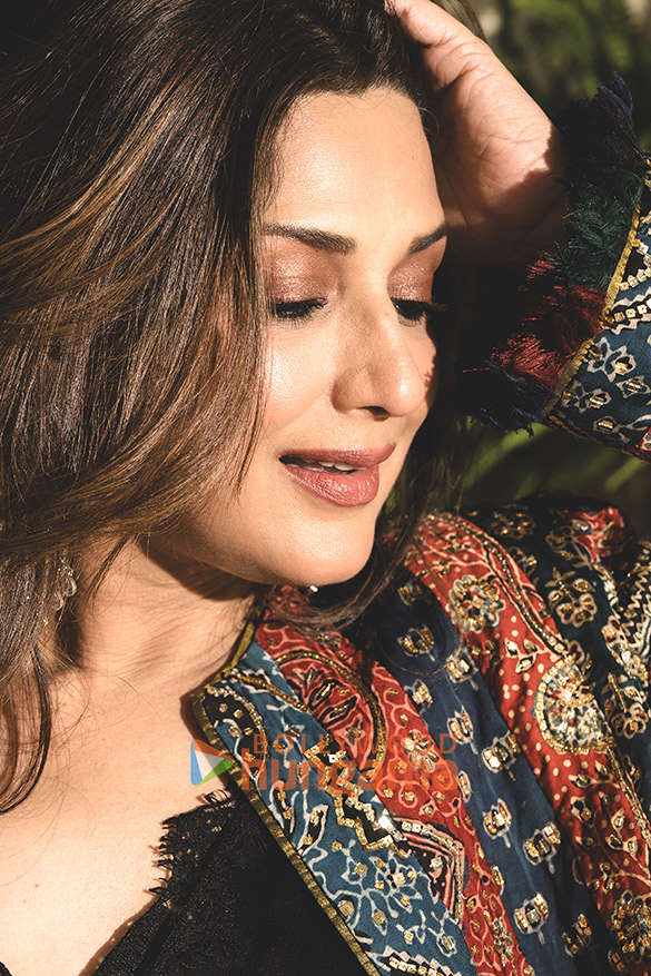 sonali bendre 2 51