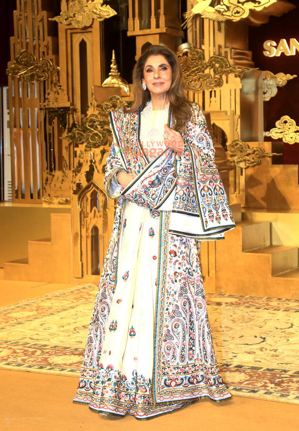 sonam kapoor riteish and genelia deshmukh nita ambani radhika merchant 6