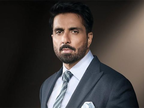 Sonu Sood reaches Nepal with relief supplies for flood victims: ‘We just want to be with the people and will try to bring their lives back” Sonu Sood reaches Nepal with relief supplies for flood victims: ‘We just want to be with the people and will try to bring their lives back”