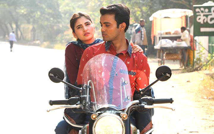 Web Series Review: DUPAHIYA SEASON 2 is an entertaining and relevant follow up that works due to its quirky humour Web Series Review: DUPAHIYA SEASON 2 is an entertaining and relevant follow up that works due to its quirky humour
