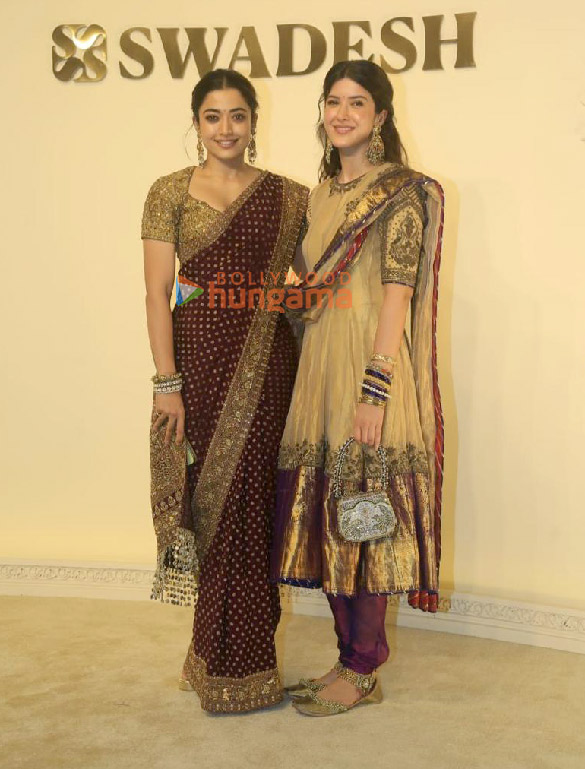 photos aamir khan gauri spratt nita ambani gauri khan 20