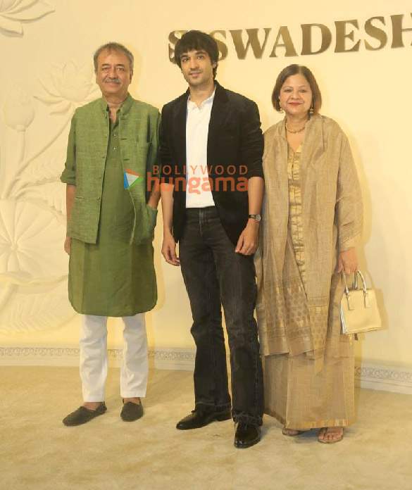 photos aamir khan gauri spratt nita ambani gauri khan 24