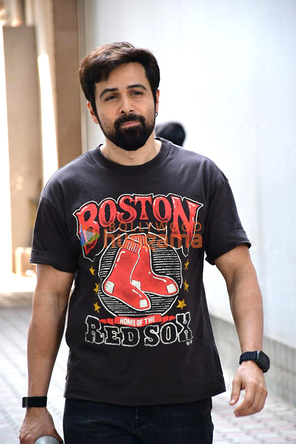 Photos: Emraan Hashmi snapped in Town