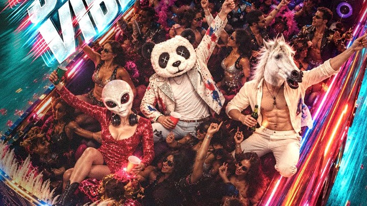 Sheeshe Vibrate | Party Animals | Viraj Ghelani, Arjun Tanwar | Suyyash Rai Sheeshe Vibrate | Party Animals | Viraj Ghelani, Arjun Tanwar | Suyyash Rai