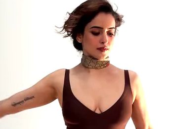 The mesmerizing beauty called Sanya Malhotra