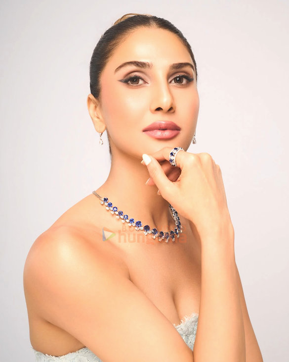 vaani kapoor 1 241